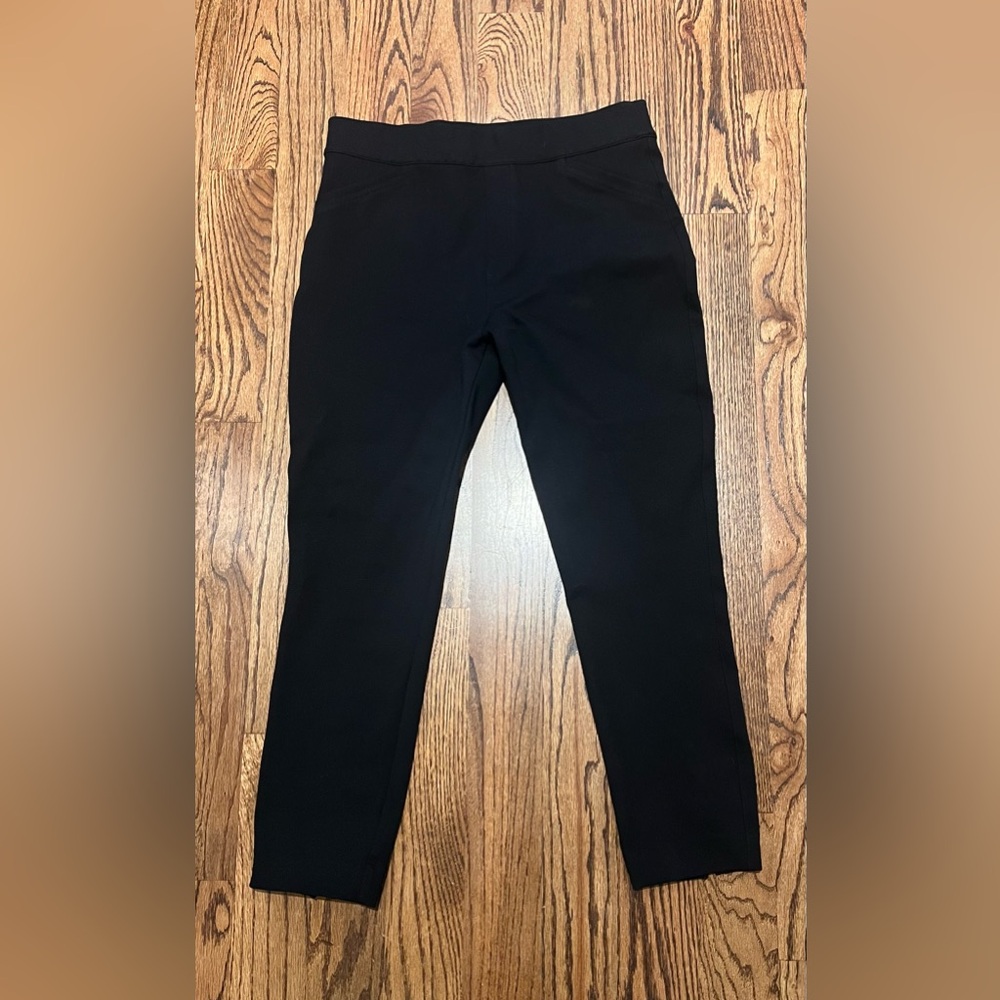 Women’s SPANX
Ponte Slim Straight Pant